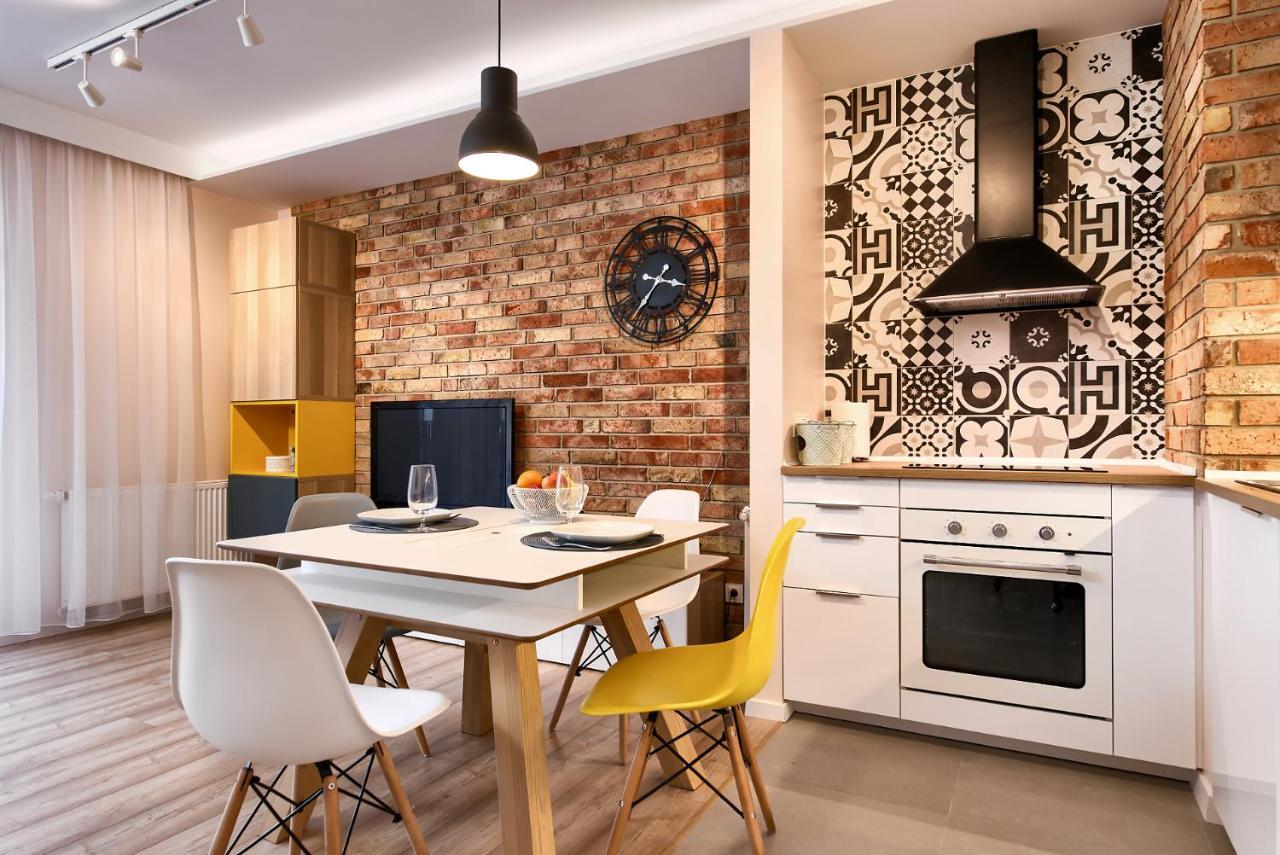 City Centre Modern Apartment Poznan Free Parking Екстер'єр фото